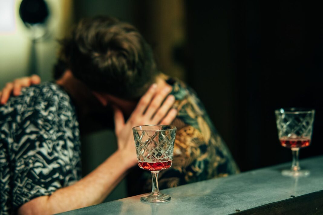 Picie alkoholu w ZEA a prawo szariatu: co zmieniły reformy obyczajowe? Picie alkoholu w ZEA a prawo szariatu: co zmieniły reformy obyczajowe?